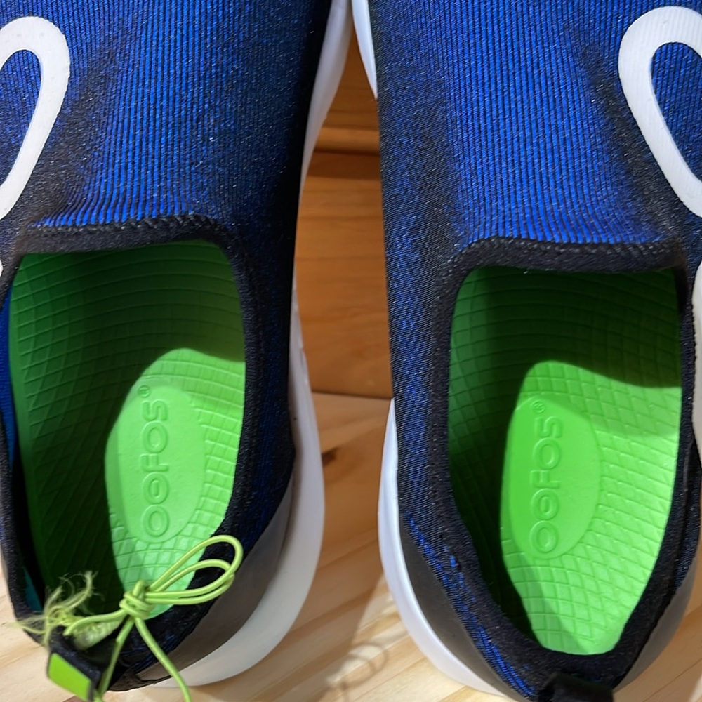 NWT- OOFOS OOMG SPORT LOW SHOE - NAVY Men’s 8 EU 41 - Picture 6 of 10